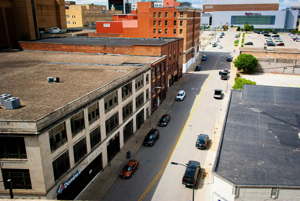 West Des Moines market